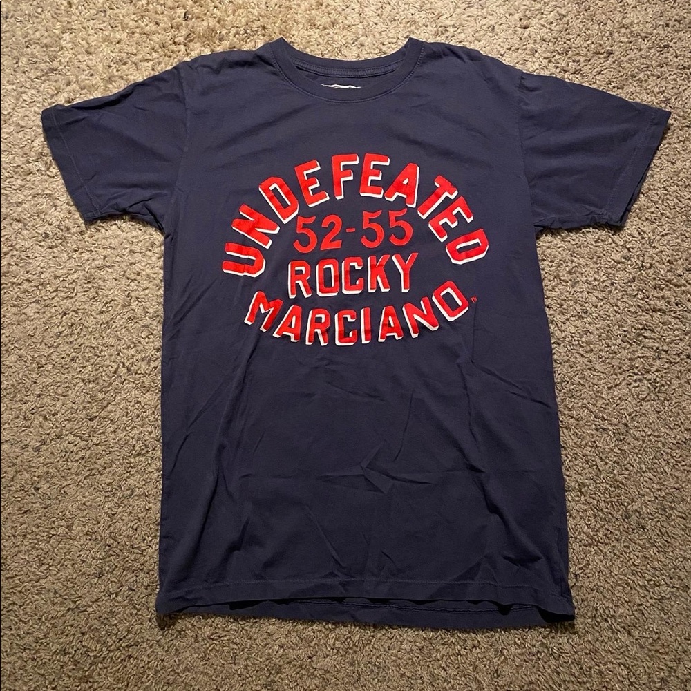 Roots of Fight Rocky Marciano T Shirt Size Small Undefeated Red Navy Blue